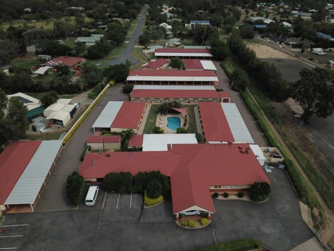 Emerald Explorers Inn Buitenkant foto